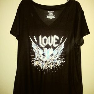 🌟🌟(2) T-Shirt Combo